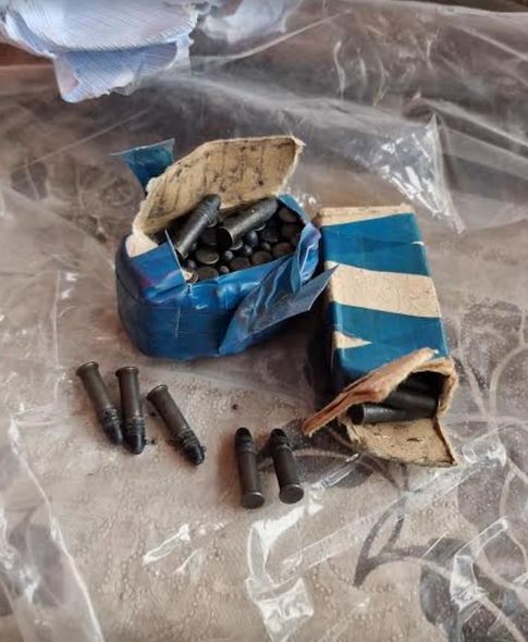 Şərurda aksizi olmayan siqaretlər, spirtli içkilər və yivli odlu silah aşkarlandı - FOTO