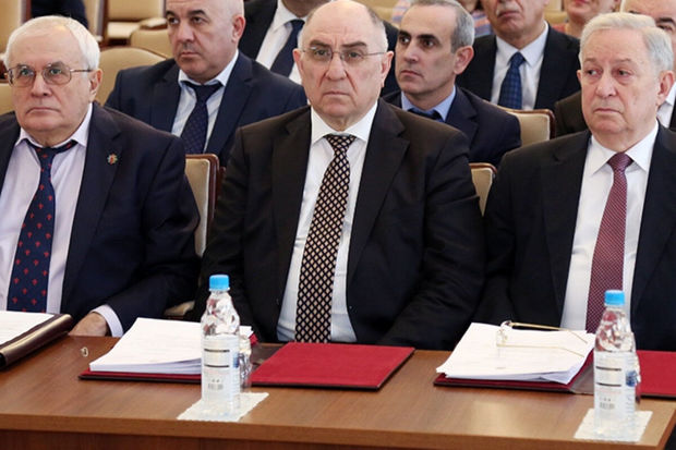 AMEA Rəyasət Heyəti aparatının şöbələrinin Əsasnamələri təsdiq edildi - FOTO