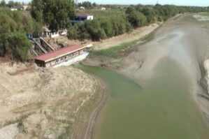 Kürün sahilində uşaq meyiti aşkarlandı