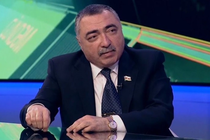 Deputat gecə saat 3-də Bakının mərkəzində... – Açıqlama