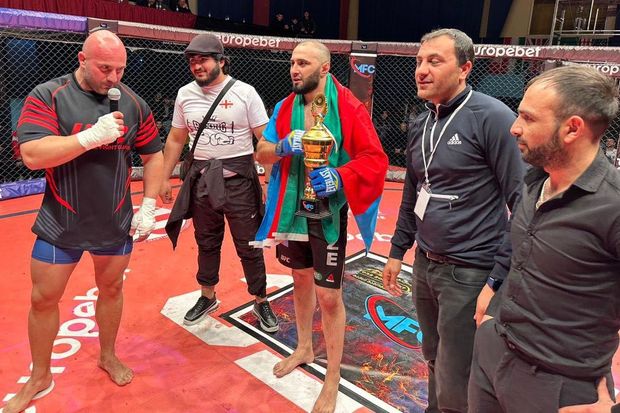 İdmançımız erməniyə belə qalib gəldi - VİDEO