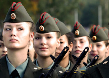 qadin rus