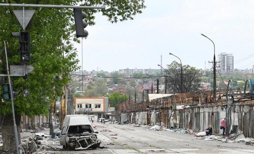 Zelenskidən işğal altındakı 3 şəhər haqda qərar