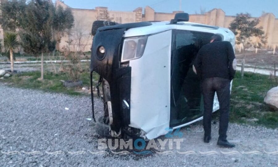 Ceyranbatanda avtomobil aşdı - FOTO