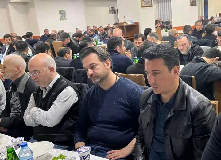 Hacı Şahin Həsənlinin qırx mərasimi: İftar süfrəsi verildi - FOTOLAR