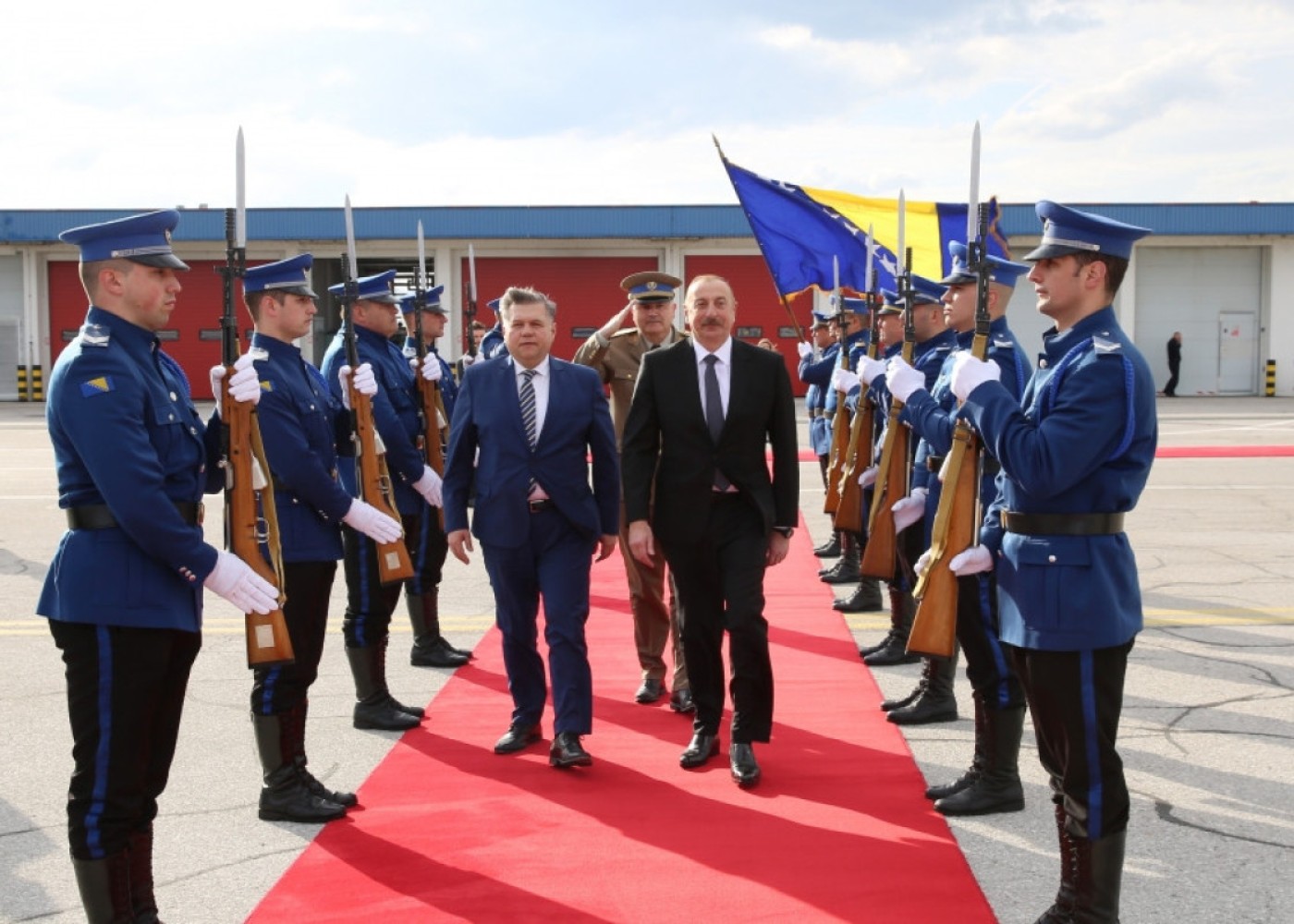 Bakı və Sarayevo arasında tarixi saziş: İon-Adriatik kəmərinin TAP-a inteqrasiyası...