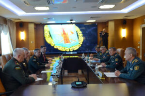 Zakir Həsənov qazaxıstanlı həmkarı ilə görüşdü - VİDEO