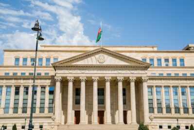 Ali Məhkəmə hüquqşünaslara müraciət etdi