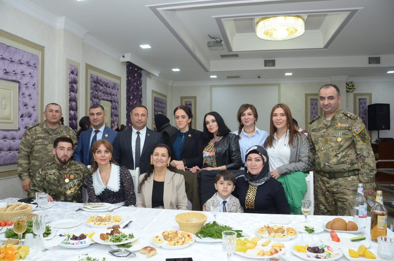 250 nəfərdən ibarət şəhid ailələri və qazilər üçün növbəti iftar süfrəsi - FOTOLAR