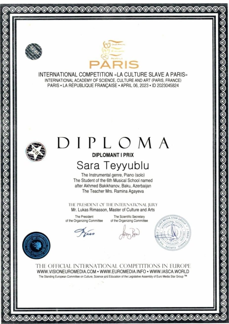 Azərbaycanlı şagirdlər Parisdə diplomla təltif olundu - FOTO 5 IMG 20230407 190155 535