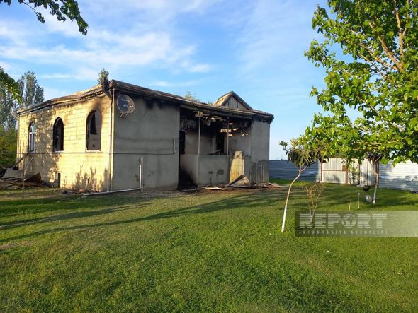 Bərdənin İmamqulubəyli kəndində 5 otaqlı ev kül oldu - FOTO