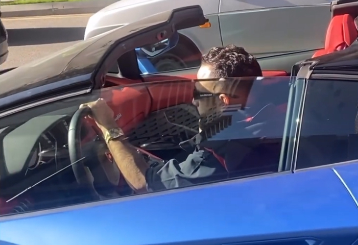 Hüseyn Həsənov Bakı küçələrində - VİDEO 1 Hüseyn Həsənov Bakı küçələrində - VİDEO