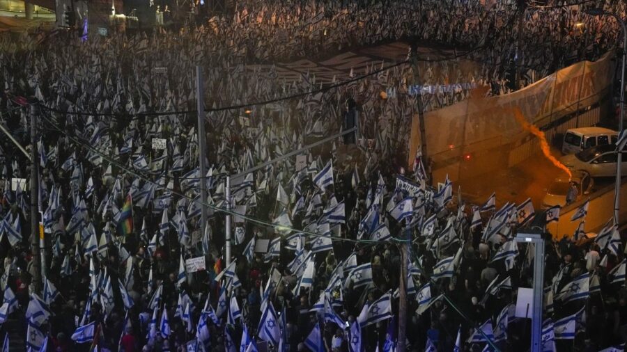 İsraildə etirazlar başladı: 100 mindən çox insan küçələrdə - FOTO