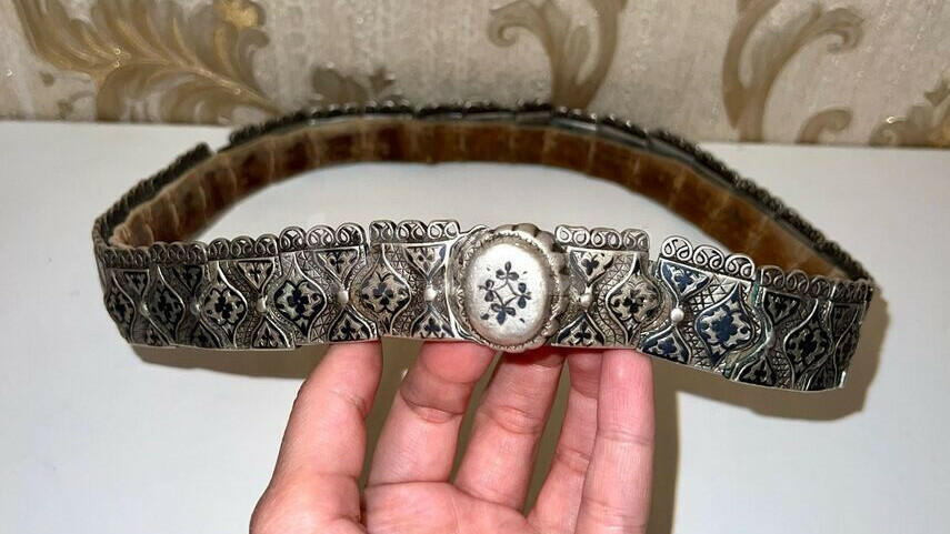 Bakıda 50 minə kəmər satılır - FOTO