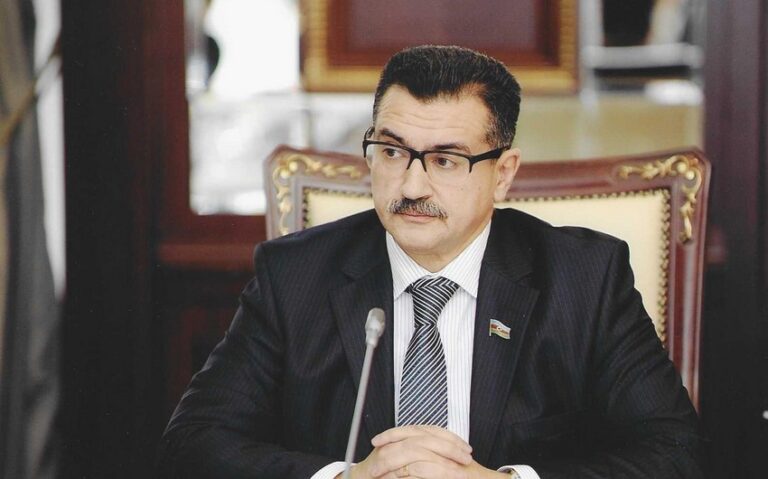 Zelenskinin Bakıya səfəri göstərdi ki... - Novruzəli Aslanov
