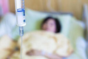 Məktəblərdə kütləvi zəhərlənmə ilə bağlı təxribat şübhəsi – Ekspert şərhi