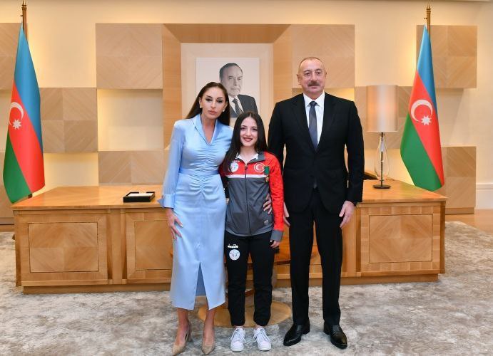 Türk atlet Azərbaycana dəvətə görə İlham Əliyevə və xanımına təşəkkür etdi