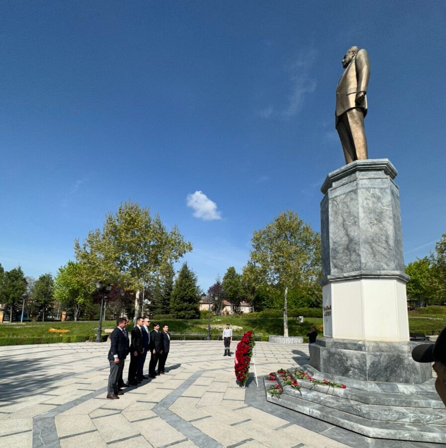 Azərbaycan vətəndaş cəmiyyəti nümayəndələri Türkiyədə səfərdədir - FOTO