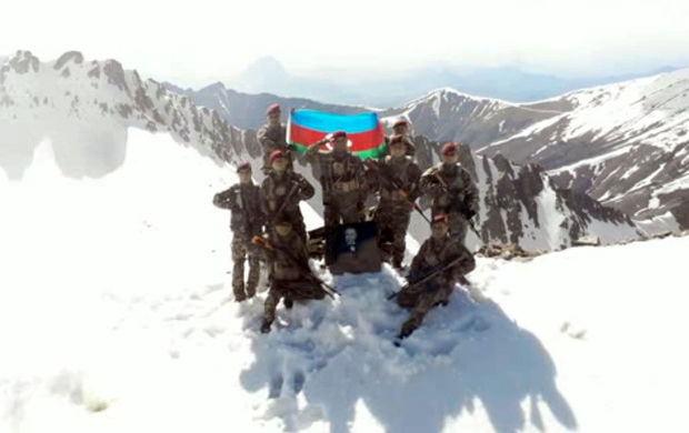 Orduda silsilə tədbirlər: Xüsusi Təyinatlılar “Qapıcıq” zirvəsində - FOTO/VİDEO