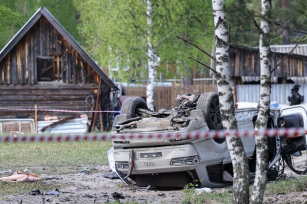 Rusiyalı yazıçıya sui-qəsd - İkinci şəxs də saxlanıldı