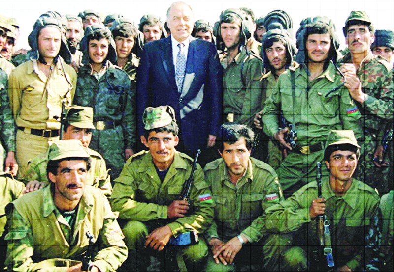 Heydər Əliyevin böyük qayıdışı - FOTOLAR