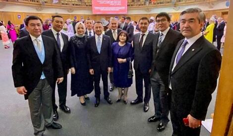 Azərbaycan Kralın tacqoyma mərasimində təmsil olundu - FOTO/ YENİLƏNİB