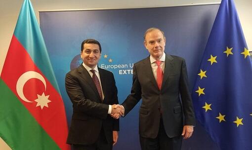 Hikmət Hacıyev IV Aİ-Azərbaycan Təhlükəsizlik Dialoqu çərçivəsində görüş keçirdi - FOTO