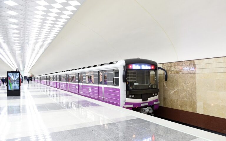 Bakı metrosunda interval 5 dəqiqə azaldıldı - İlk dəfə