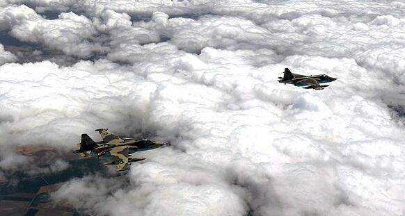 Pilotlarımız qardaş ölkənin səmalarında - VİDEO