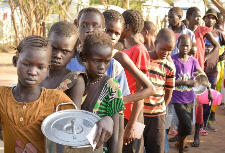 Sudanda aclıq çəkən insanların sayı kəskin artacaq - BMT