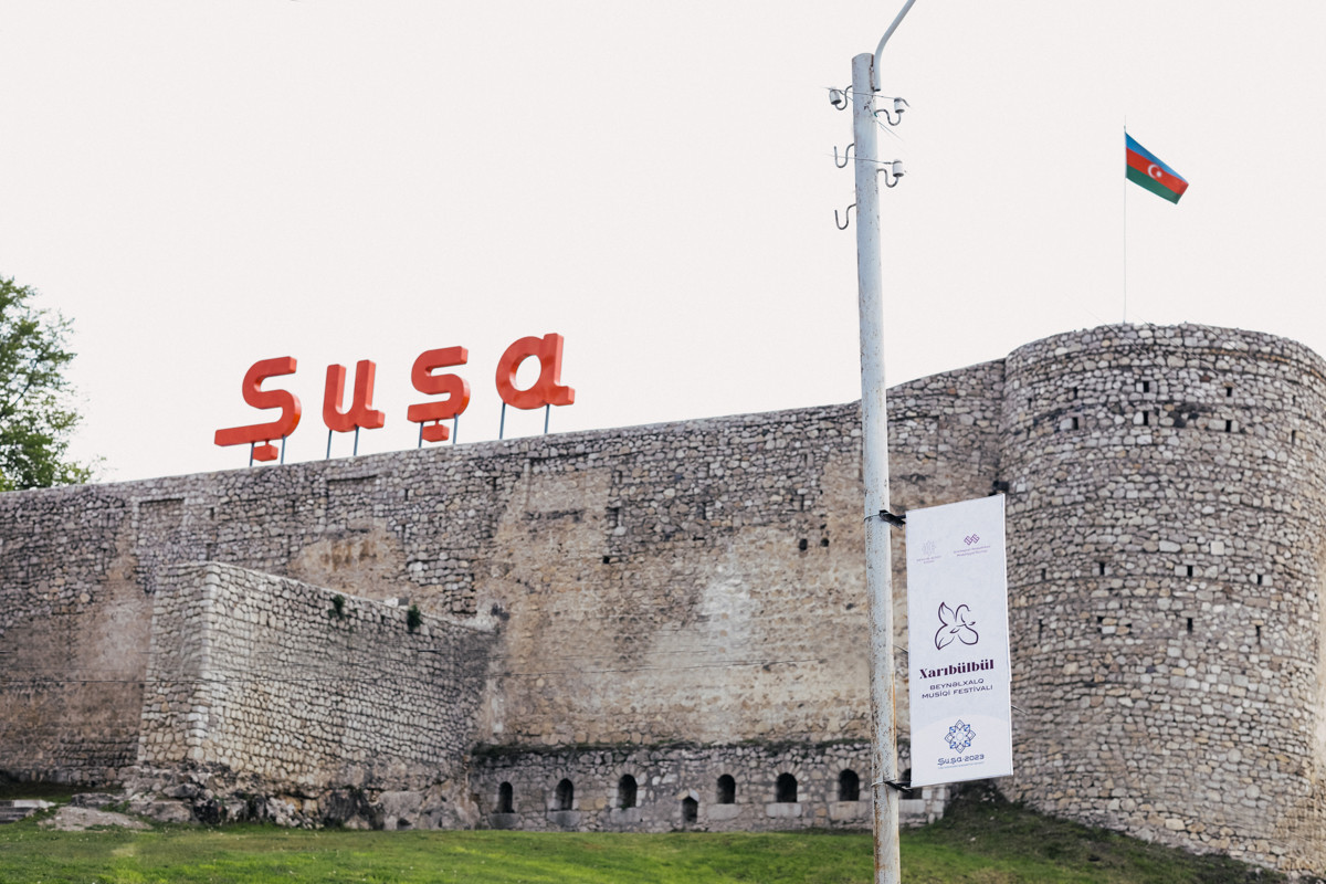 susa b