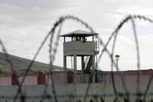 27 ildir cəza çəkən bu məhbuslar həbsdə qaldı