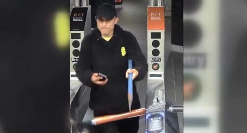 Türk Evinə hücumun VİDEOSU 1 Türk Evinə hücumun VİDEOSU