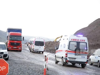 1849bc89-57f1-3a38-a488-c6ddfe1fc8ae_321 Bu gün daha 22 ailə Laçın rayonuna köçürüldü: evlərin açarları verildi - Foto