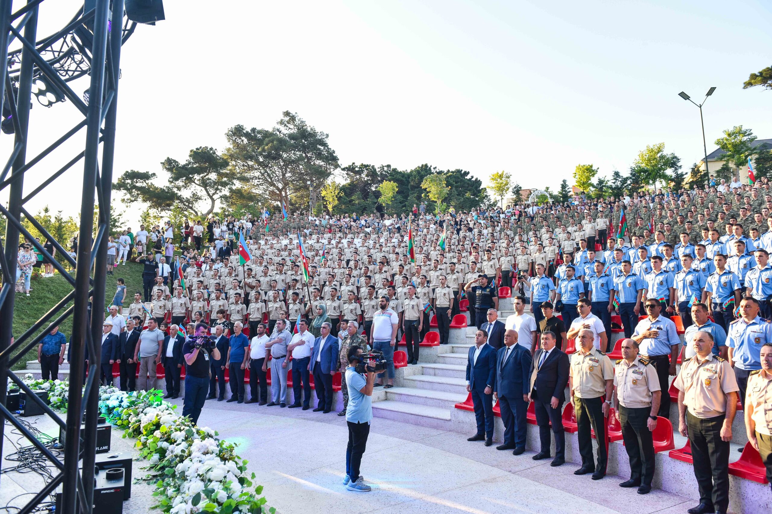 Xətaidə Silahlı Qüvvələr Gününə həsr olunmuş möhtəşəm tədbir keçirildi - VİDEO