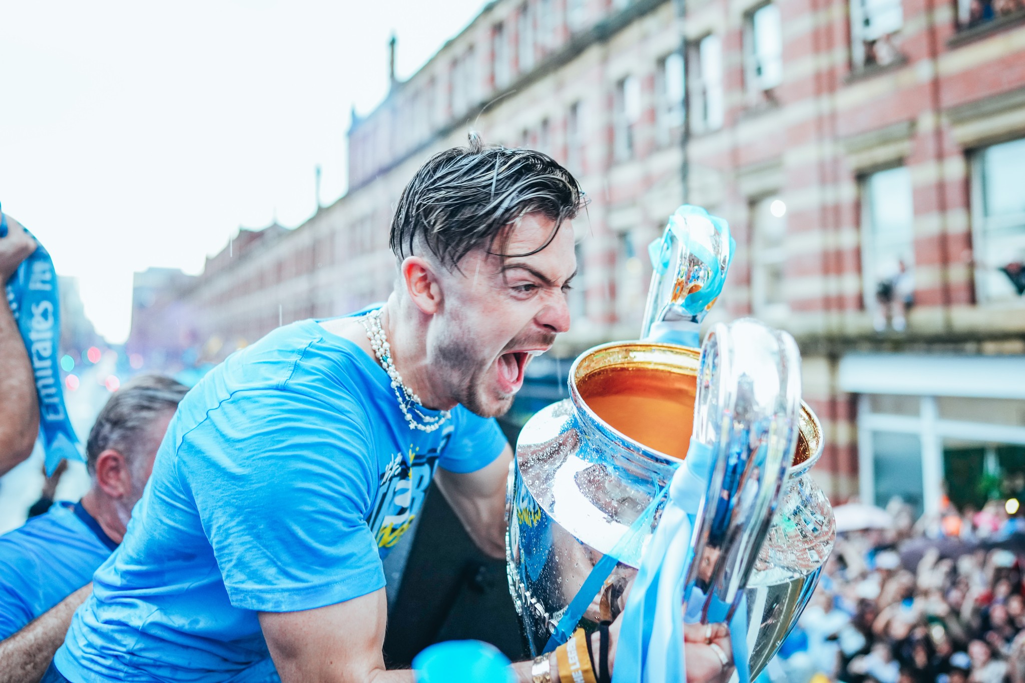 352234279_10168595546465455_6628521479430925154_n Çempionluq paradından FOTOLAR