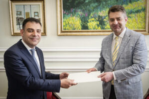 Azərbaycan səfiri etimadnaməsini Ukrayna XİN-ə təqdim etdi