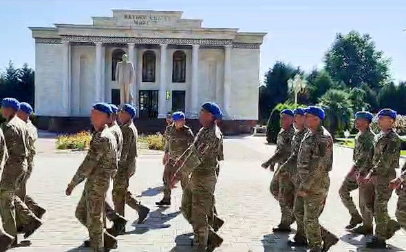 Hərbi qulluqçuların yürüşləri təşkil olundu - VİDEO