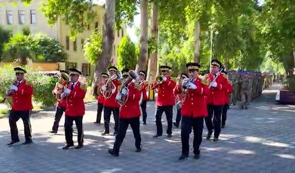 Hərbi qulluqçuların yürüşləri təşkil olundu - VİDEO