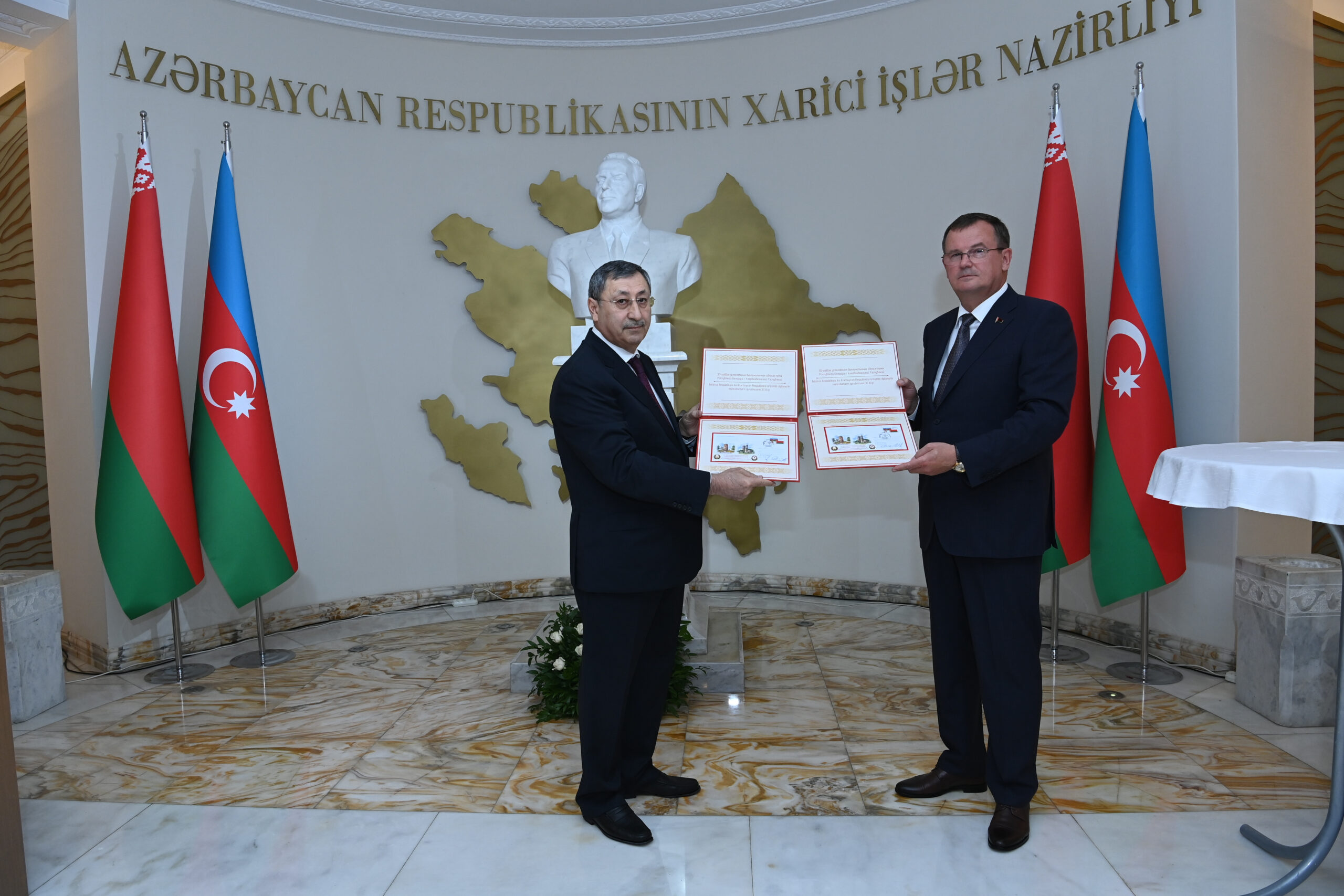 Rəsmi Bakıdan Belarusla diplomatik əlaqələrlə bağlı məlumat - Fotolar