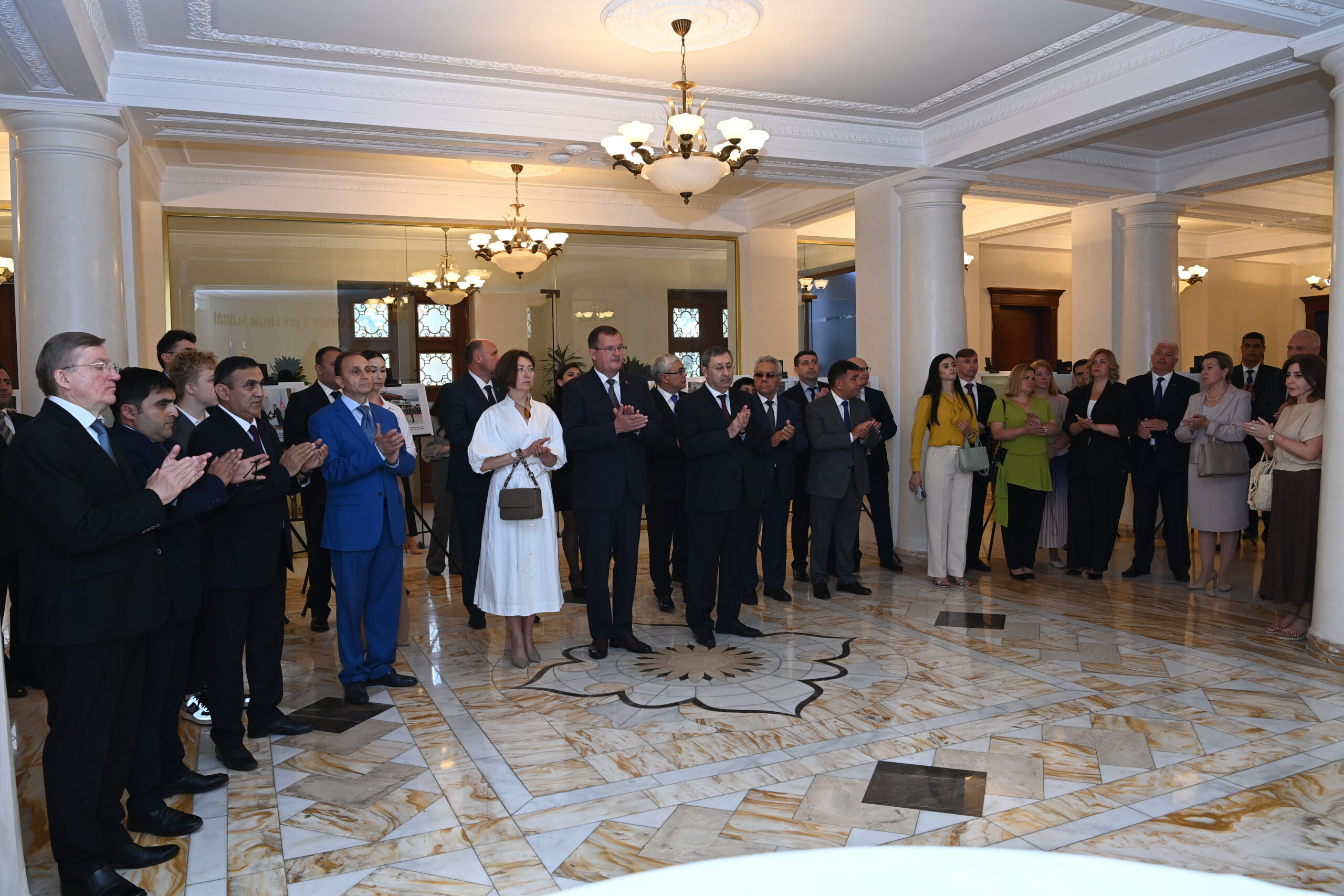 Rəsmi Bakıdan Belarusla diplomatik əlaqələrlə bağlı məlumat - Fotolar