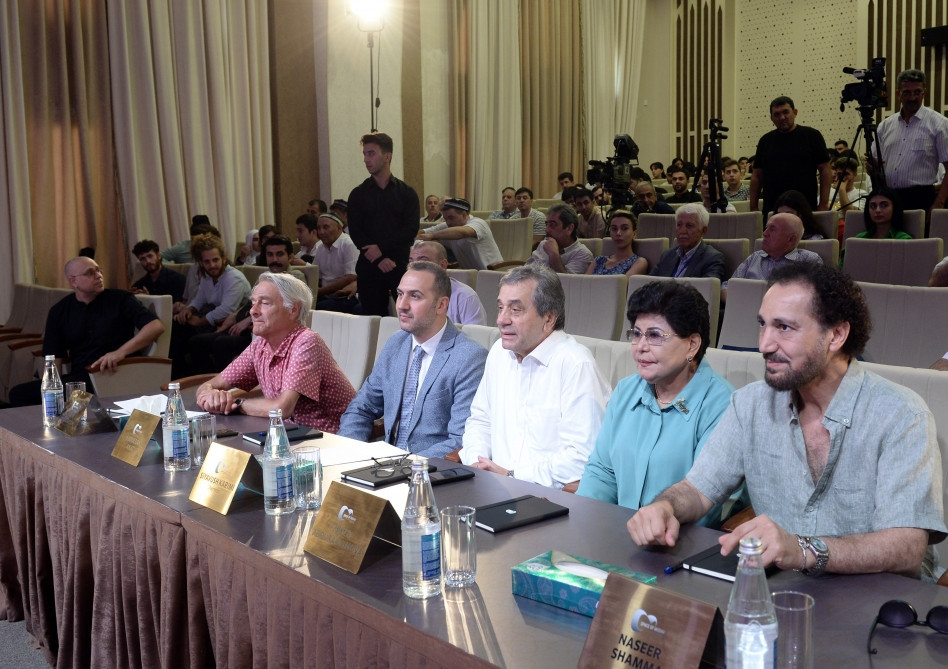 “Muğam aləmi”: Müsabiqəsinin birinci turunun ilk mərhələsi başladı - FOTOLAR