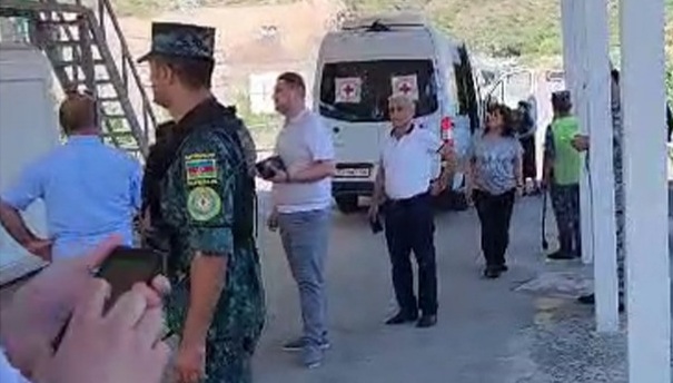 “Laçın” sərhəd-buraxılış məntəqəsindən yeni VİDEO
