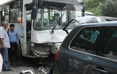 avtobus qeza