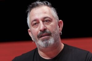 Cem Yılmaz nə qədər pensiya alır?