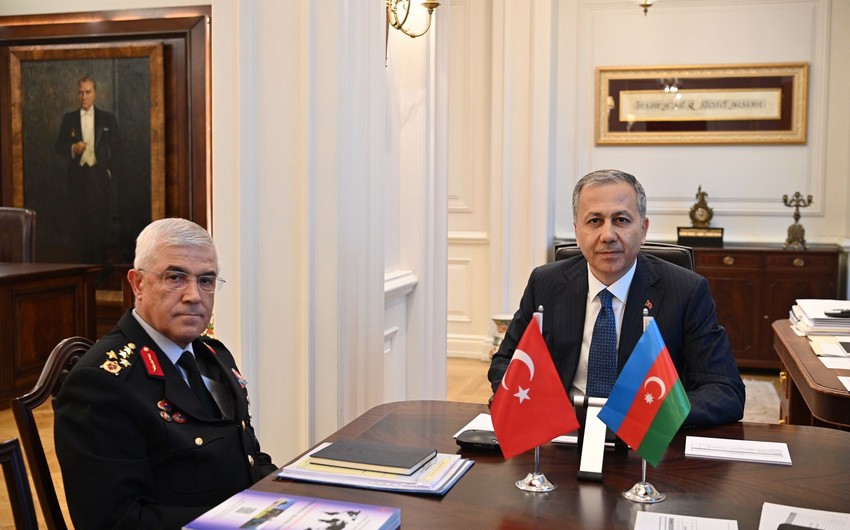 Vilayət Eyvazov türkiyəli həmkarı ilə danışdı