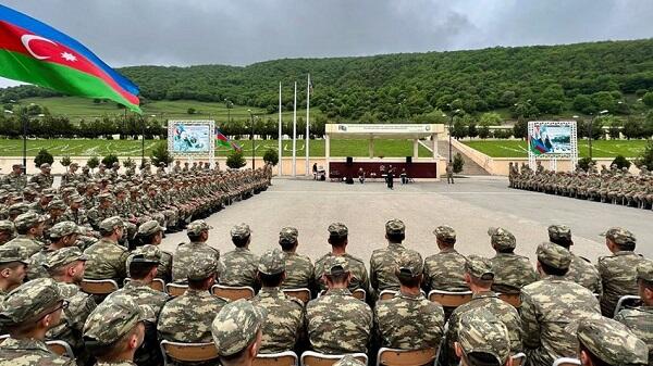Bu şəhərlərdə hərbi qulluqçuların yürüşləri oldu