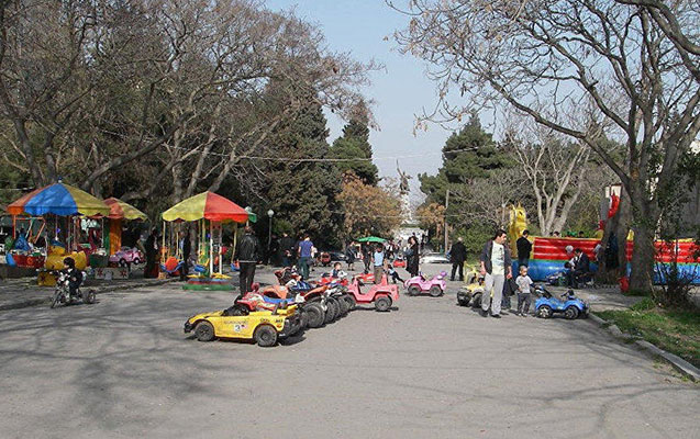 Xırdalanda dəhşət: attraksiondan yıxılıb ölən qadının son görüntüsü - VİDEO / YENİLƏNİB