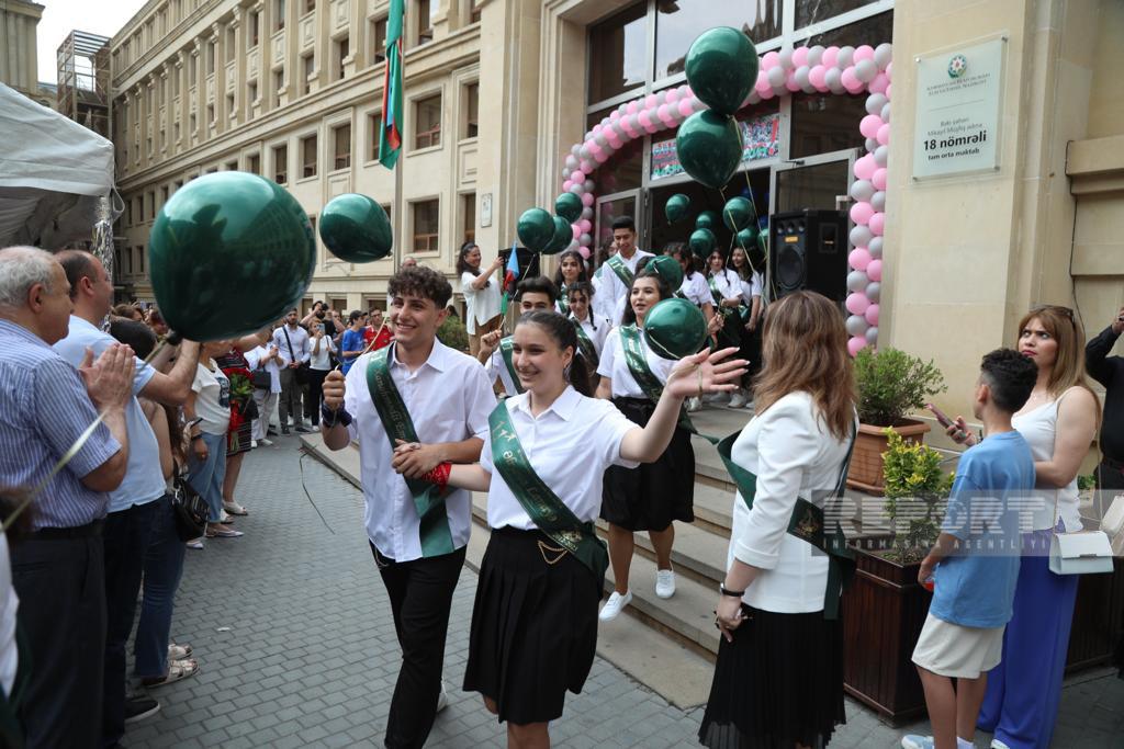 Azərbaycan məktəblərində “Son zəng” çalındı - FOTOLAR