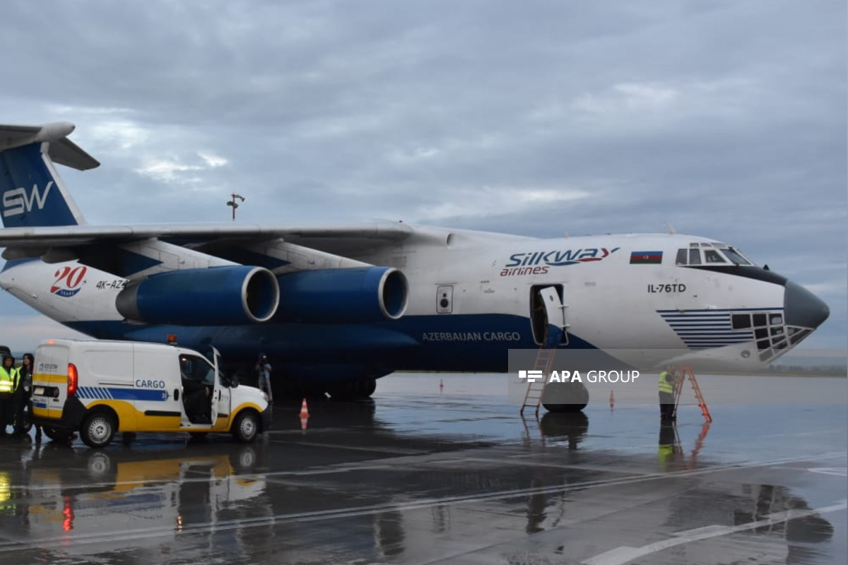 Ukraynaya növbəti humanitar yardım partiyası çatdırıldı - FOTOLAR